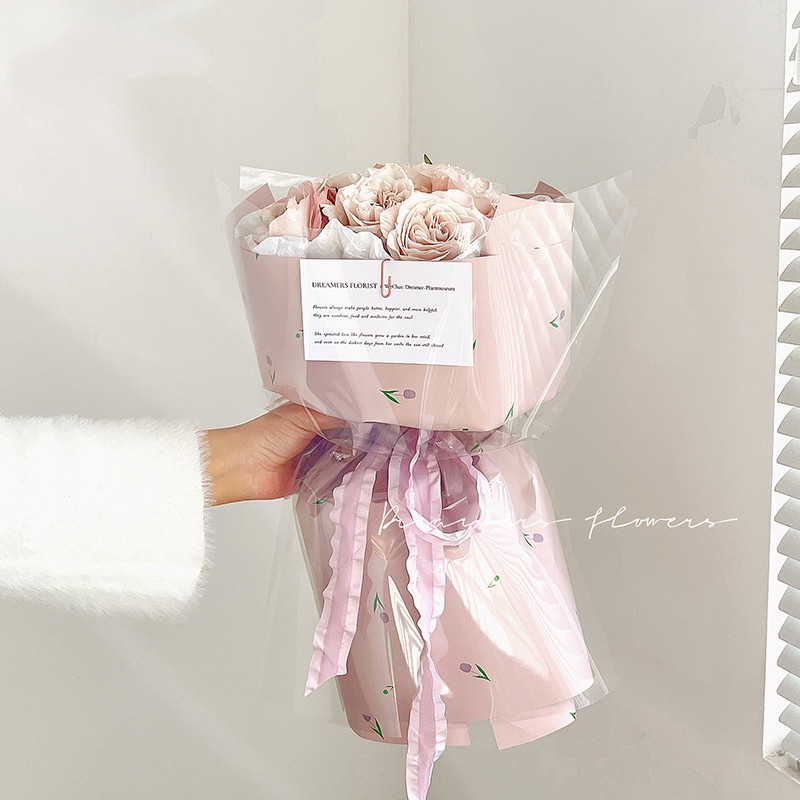 Bouquet páipéar beartán tiubh le focail ealaíne