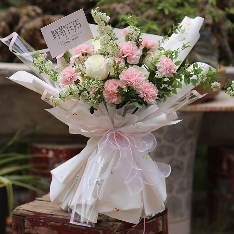 Scannán pacáistithe bouquet bláthanna plaisteach frith-cheo agus taise-cruthúnas
